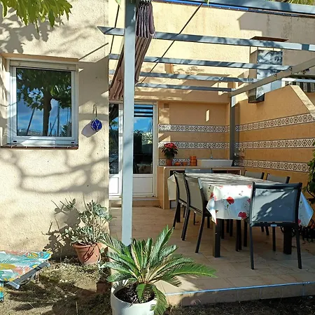 Global Immo 6023 Port Estrella Holiday home *